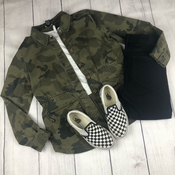 Red Snap Camouflage Jacket - Picture 4 of 6